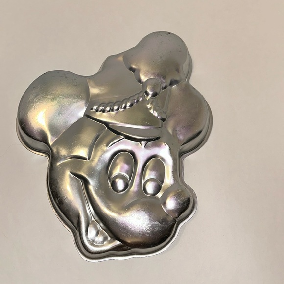 Vintage Mickey Mouse Cake Pan Mold - Picture 1 of 4